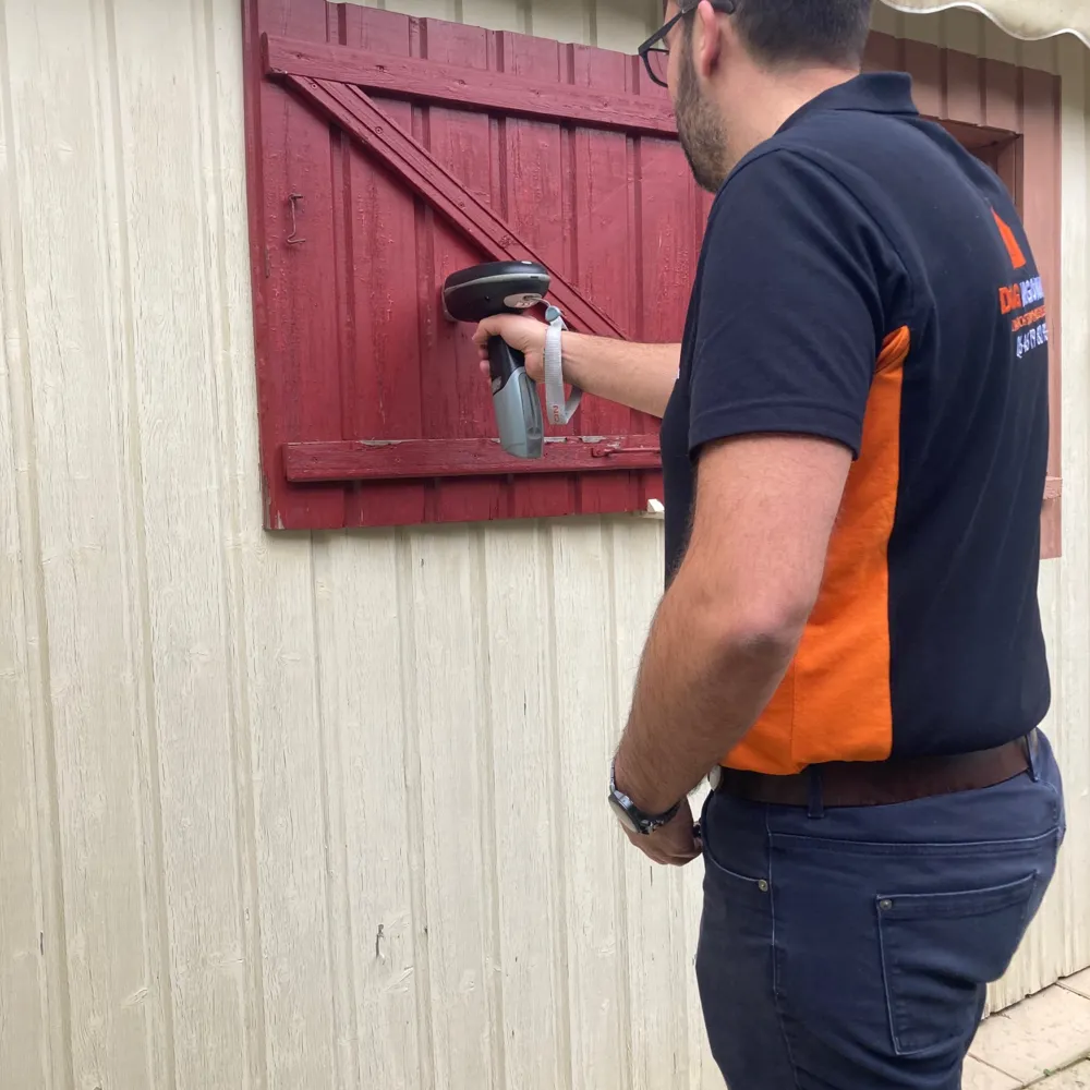 Mesurage concentration plomb dans la peinture d'un volet 